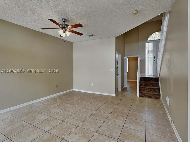 Building Photo - 3100 N 36th Ave