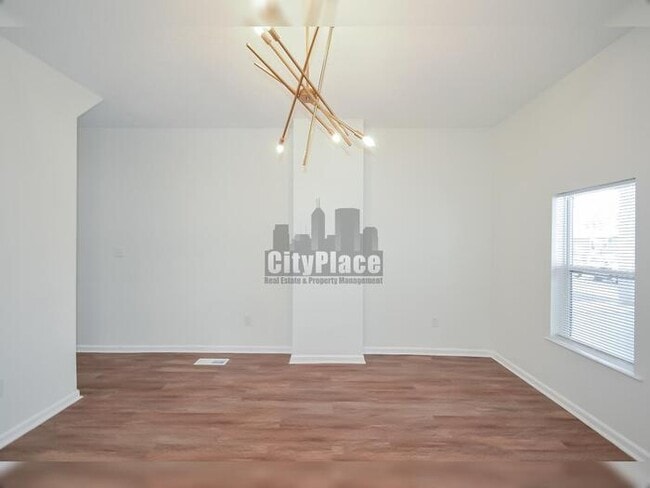 Building Photo - 2625 Guilford Ave