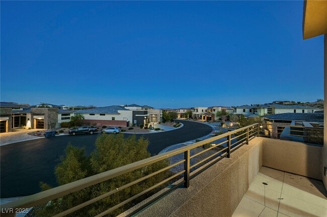 Building Photo - 94 Glade Hollow Dr