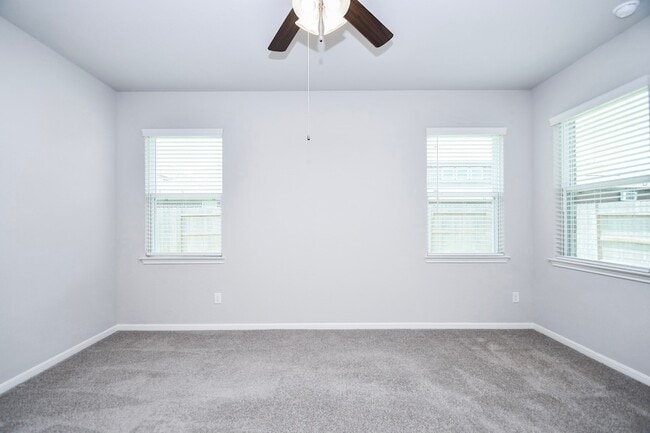 Building Photo - 1417 Sundown Gln Ln