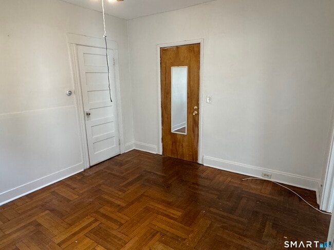 Building Photo - 631 Colorado Ave