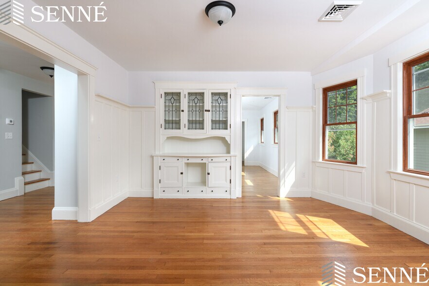 Building Photo - 159 Corey St