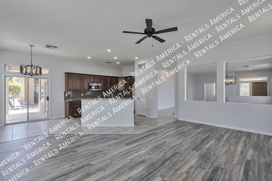 Building Photo - 13548 N Buckhorn Cholla Dr