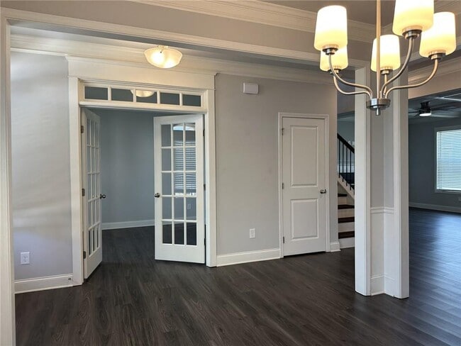 Building Photo - 4671 Silver Oak Dr