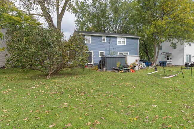 Building Photo - 87 Moxon Dr