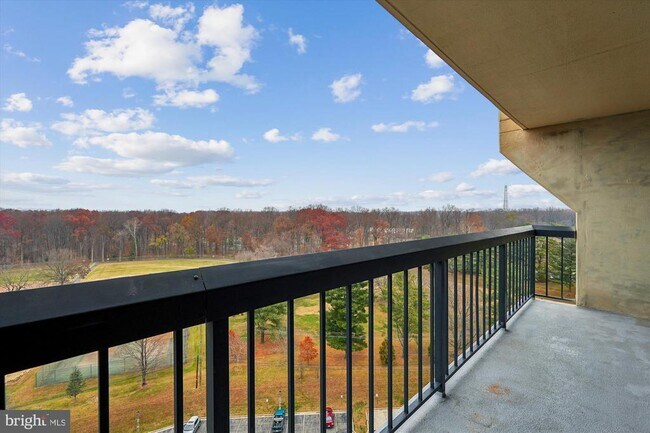 Building Photo - 7401 Westlake Terrace