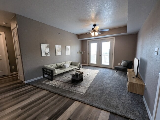 Building Photo - 1317 B Ave W