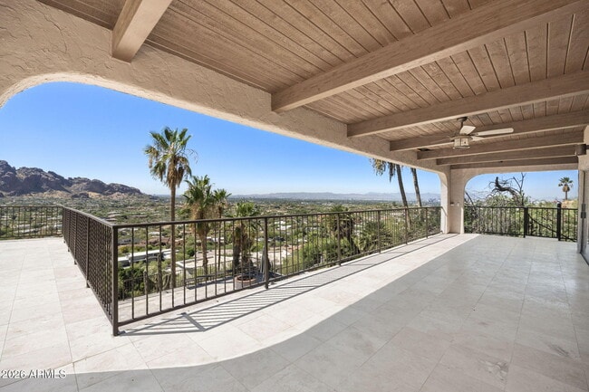 Building Photo - 6900 N Highlands Dr
