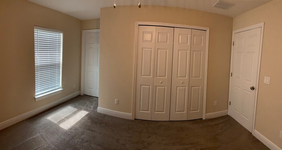 Bedroom 2 - 800 E Gottsche Ave