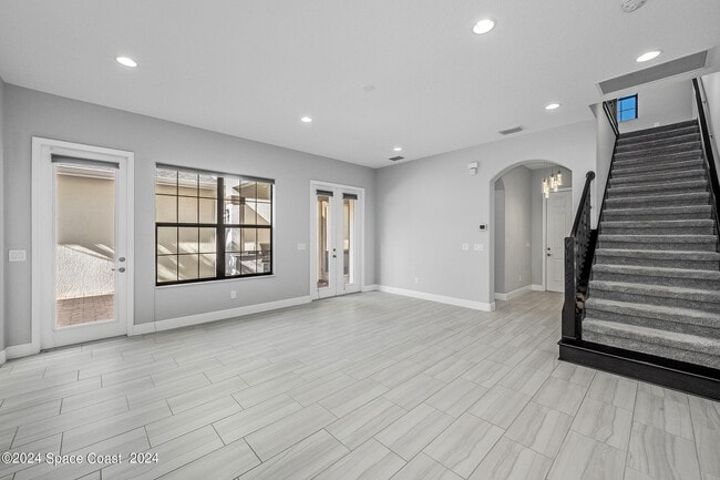 Building Photo - 2713 Rodina Dr