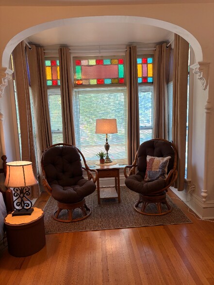 Building Photo - 724.5 Chapin St