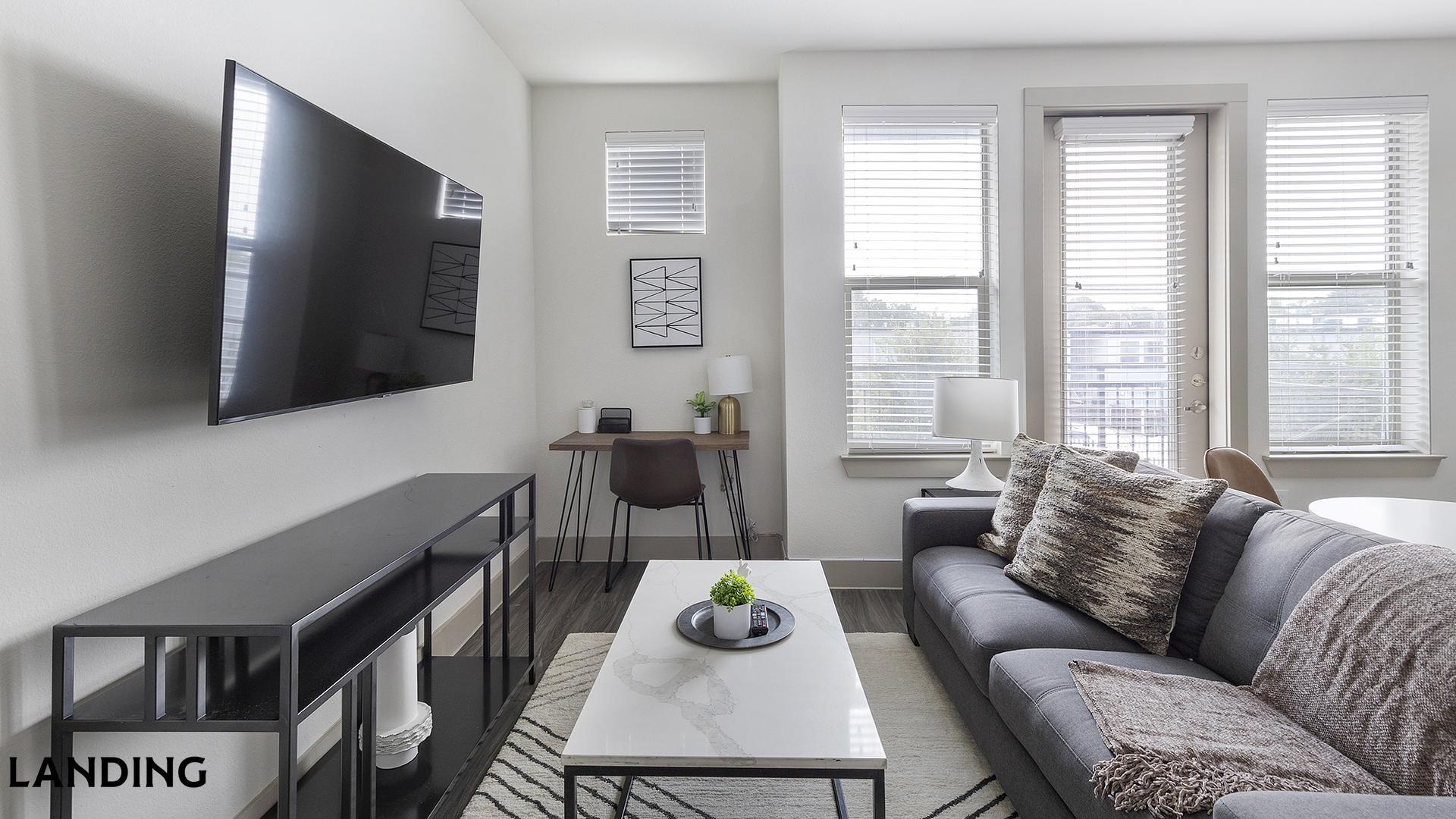 Building Photo - 3383 Cedarplaza Ln