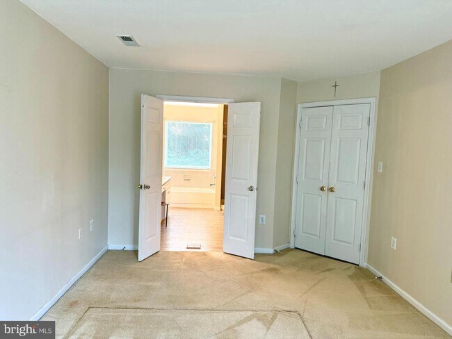 Building Photo - 46819 Gunflint Way