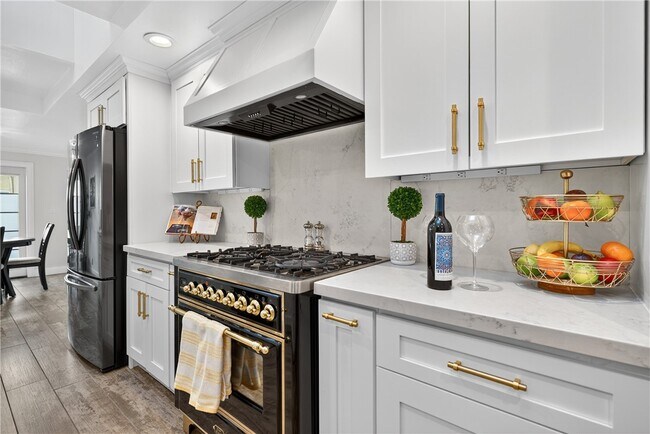 Building Photo - 75407 Montecito Dr