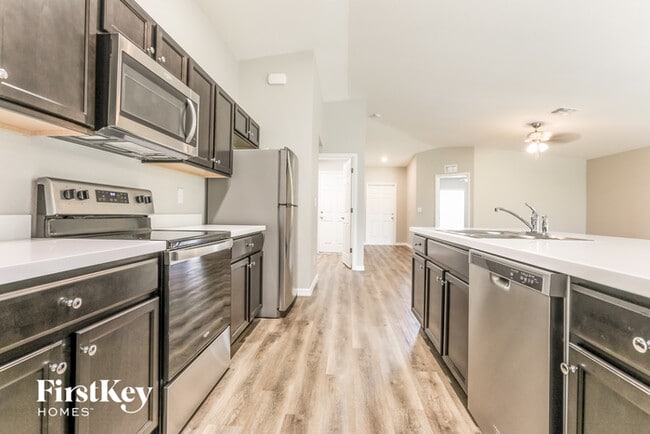 Building Photo - 20431 Mt Prospect Ave