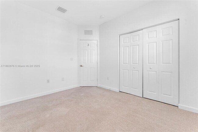 Building Photo - 17461 SW 153rd Ct