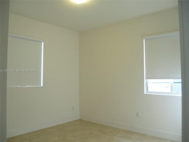 Building Photo - 10053 NW 76th Terrace