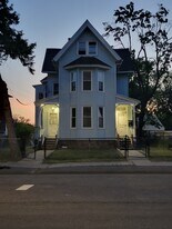 Building Photo - 47 Williams St