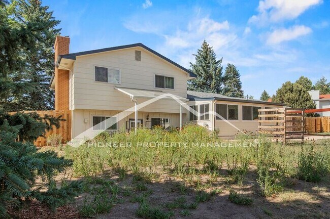 Building Photo - 1363 Ginny Ln