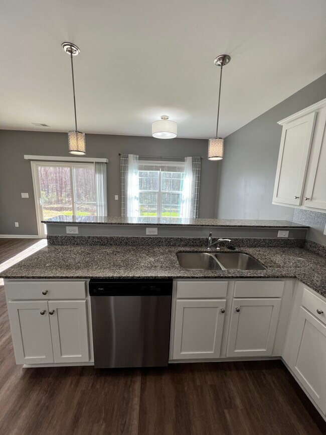 Building Photo - 117 Wheaton Ct