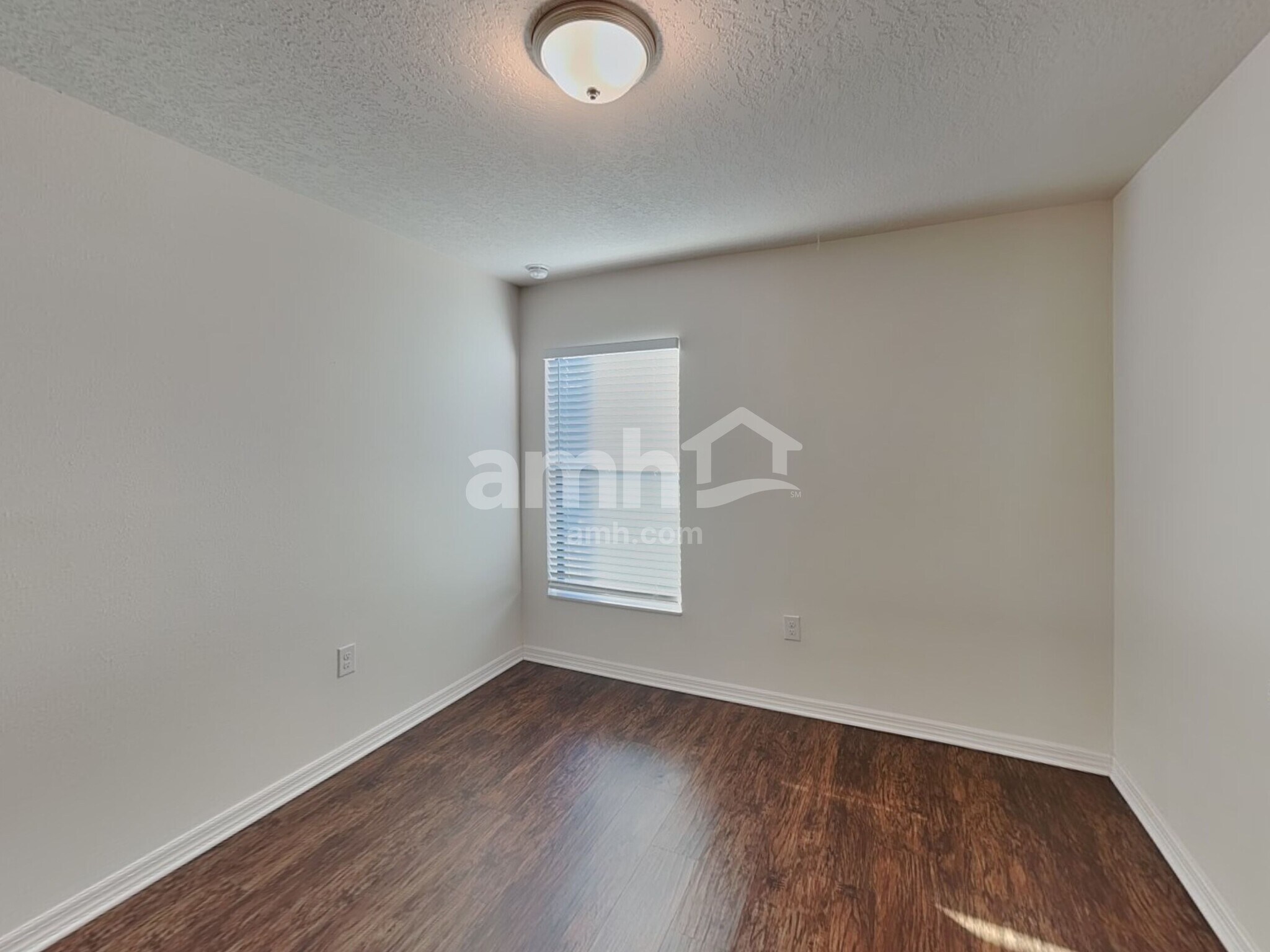 Building Photo - 833 Chatham Walk Dr