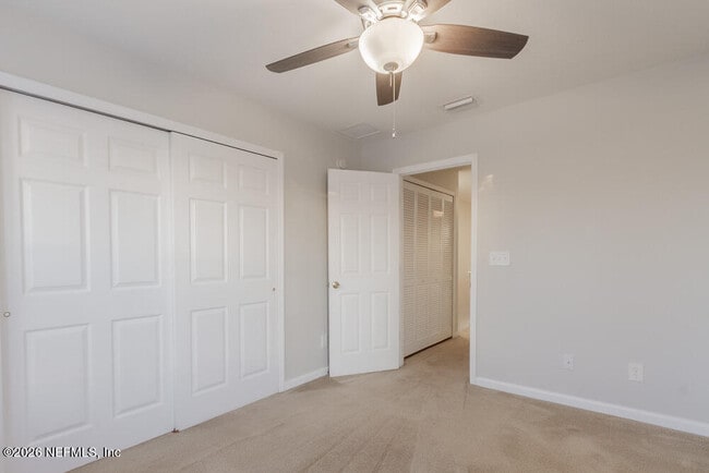 Building Photo - 2307 Sunset Bluff Dr