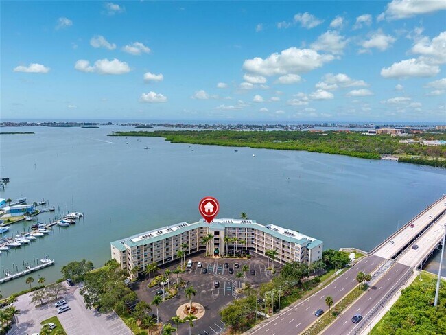 Building Photo - 8800 Bay Pines Blvd
