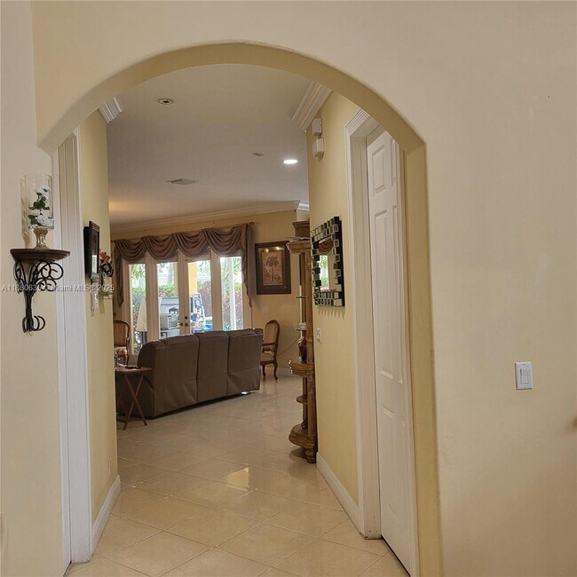 Building Photo - 5029 Forest Dale Dr