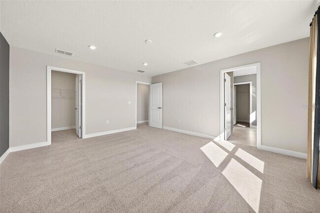 Building Photo - 6408 Domizio Dr