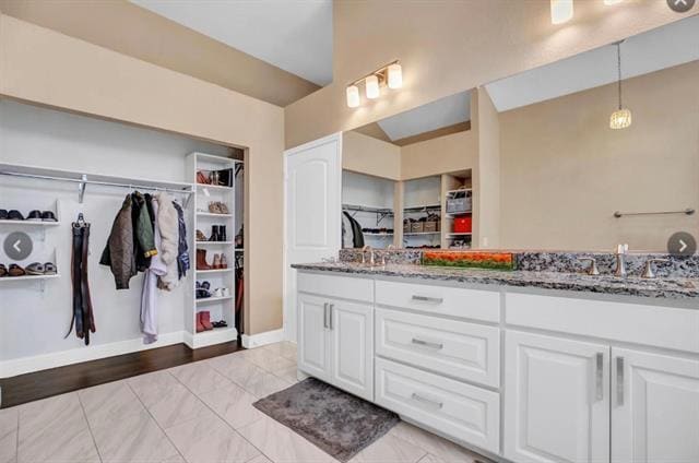 Building Photo - 5915 Smoke Glass Trail