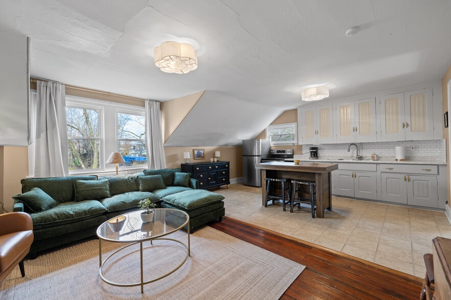 Building Photo - 7 Old Philadelphia Pike