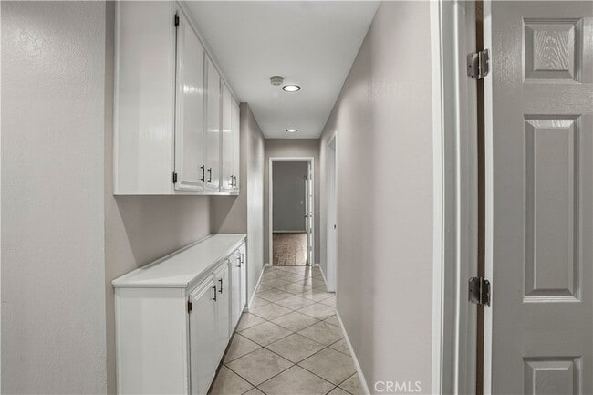 Building Photo - 30221 Channel Way Dr