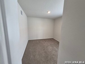 Building Photo - 465 Middle Grn Lp
