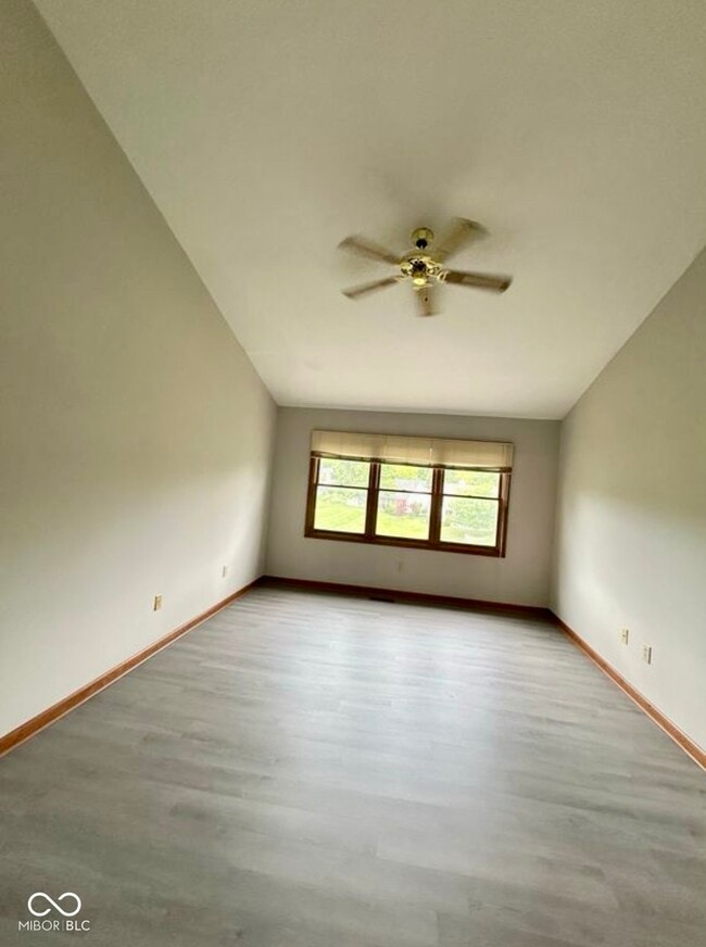 Building Photo - 2068 Suda Dr