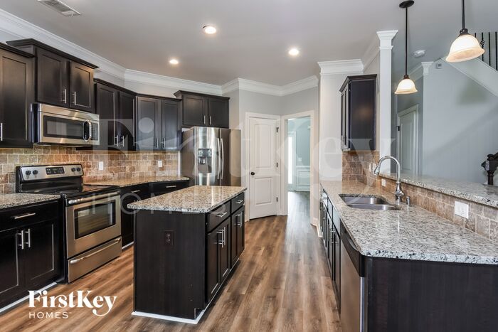 Building Photo - 2616 Holden Spring Dr