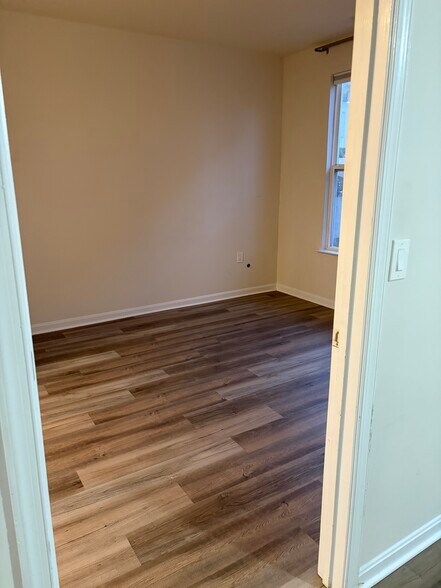 Building Photo - 2665 Prosperity Ave