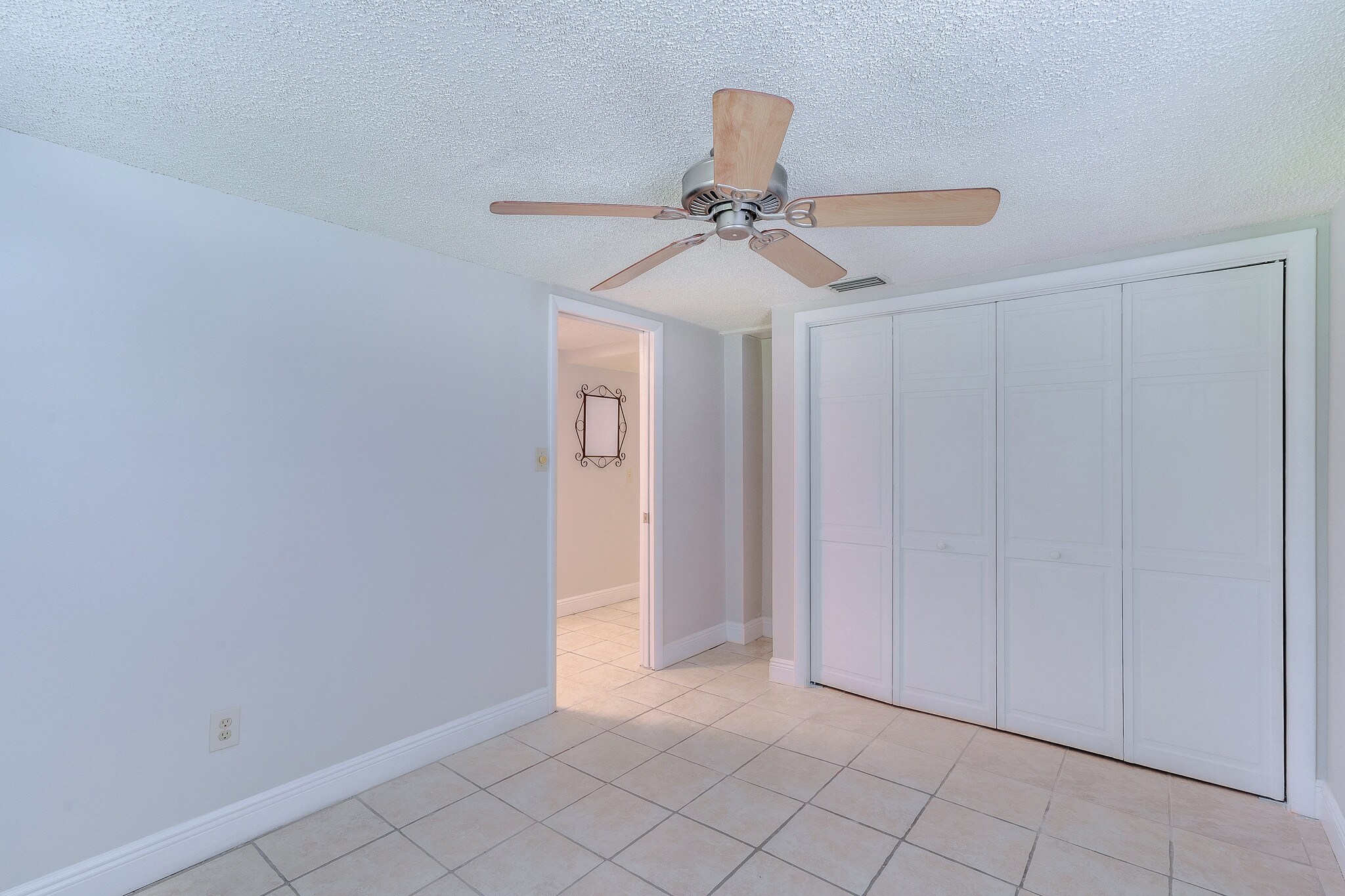 Building Photo - 3315 W Empedrado St
