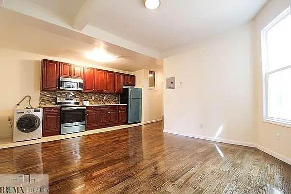 Primary Photo - 2 bedroom in Bronx NY 10456