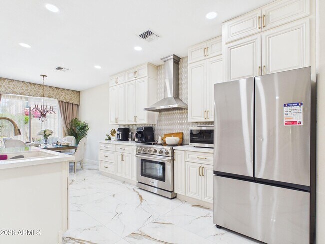 Building Photo - 7446 W Tumblewood Dr