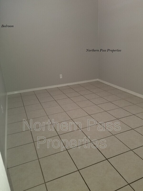 Building Photo - 4023 Thomason Ave