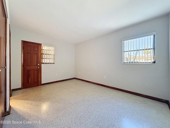 Building Photo - 260 Sabal Ave