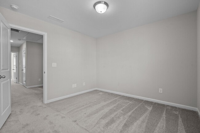 Building Photo - 1606 Clayfire Dr.