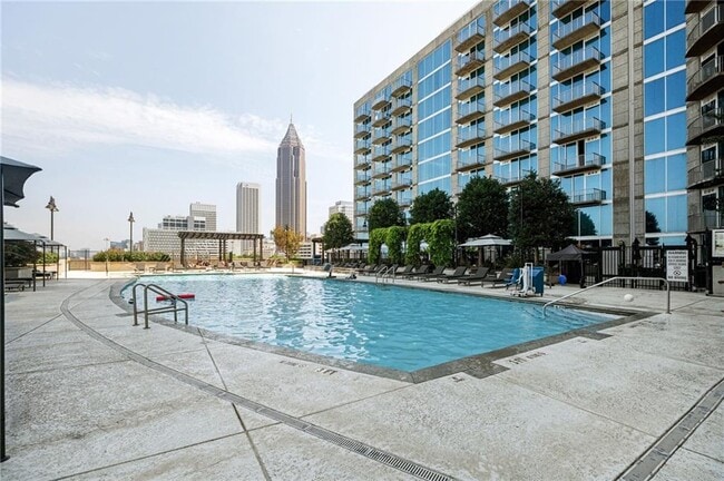 Building Photo - 400 W Peachtree St NW