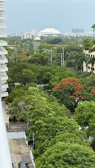 Building Photo - 150 SE 25th Rd