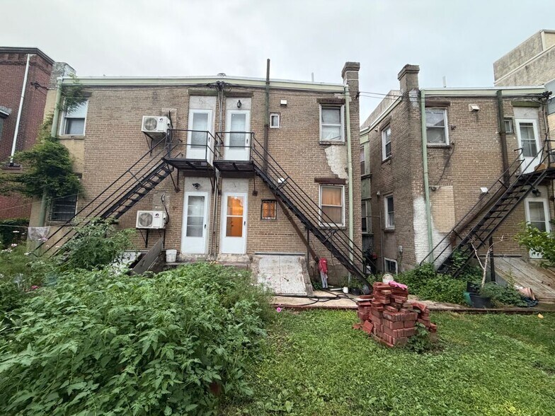 Building Photo - 406 N 40th St