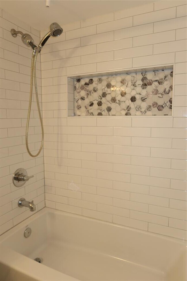 Building Photo - 4159 Steck Ave