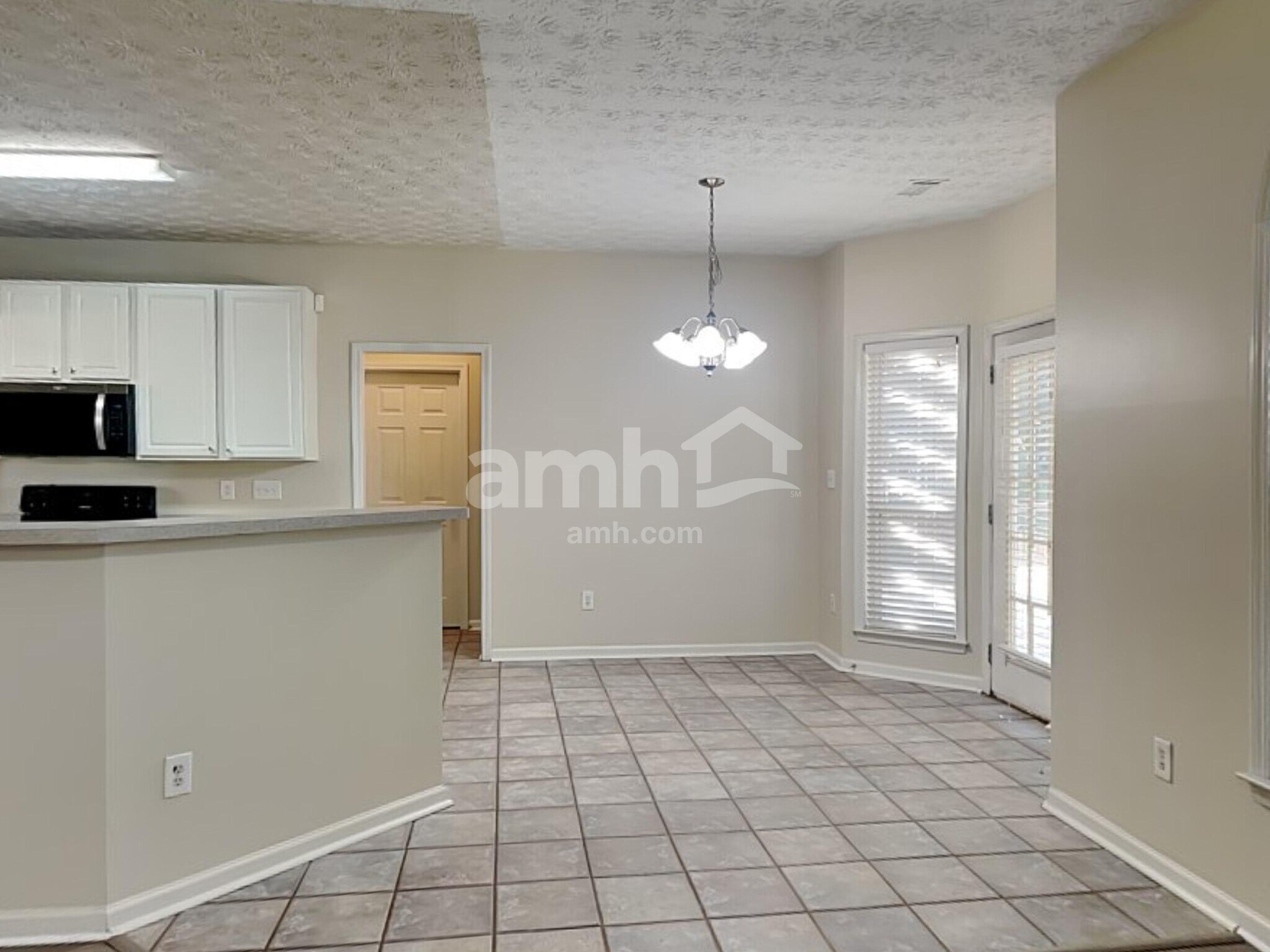 Building Photo - 5390 Spotted Fawn Ct