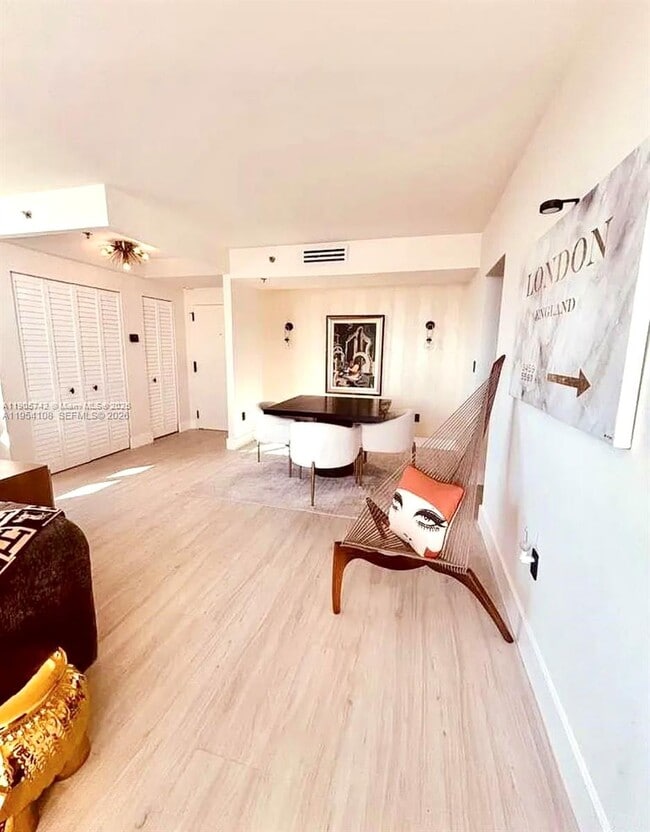 Building Photo - 2829 Indian Creek Dr