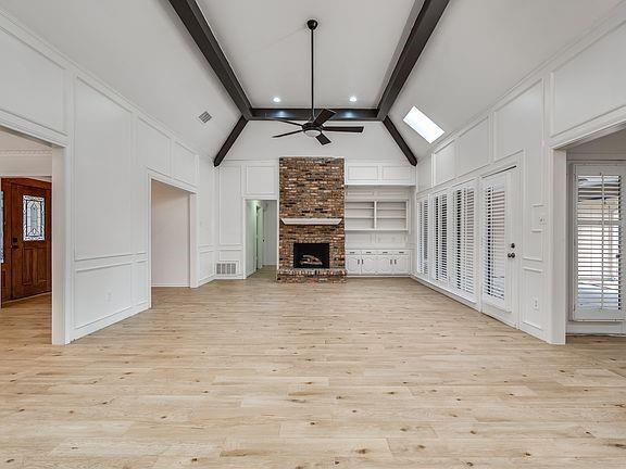 Building Photo - 9922 Hickory Crossing