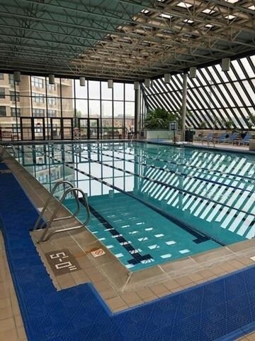 Building Photo - 7004 BLVD E